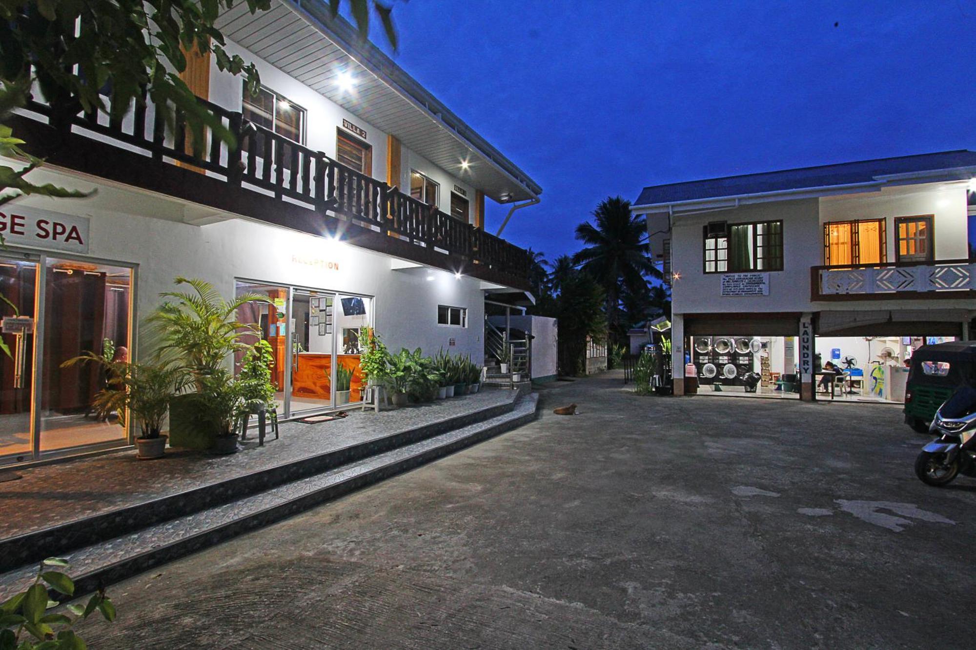 Villa Consolacion Resort Генерал-Луна Экстерьер фото