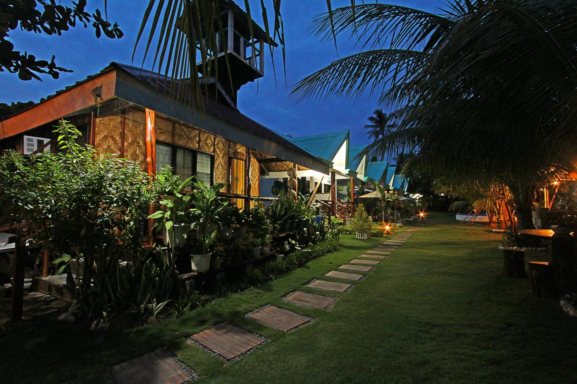 Villa Consolacion Resort Генерал-Луна Экстерьер фото